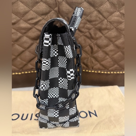 LOUIS VUITTON Damier Distorted Steamer XS Unisex - Picture 6 of 9